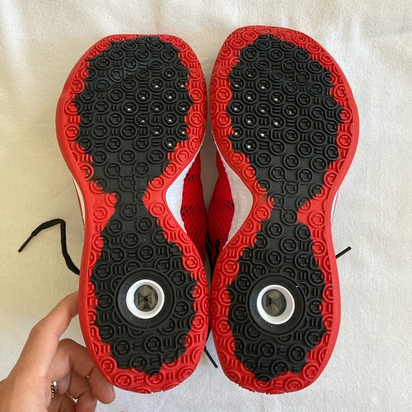 NWB PG4 “Bred” 👟, size 7.5. - Picture 4 of 12